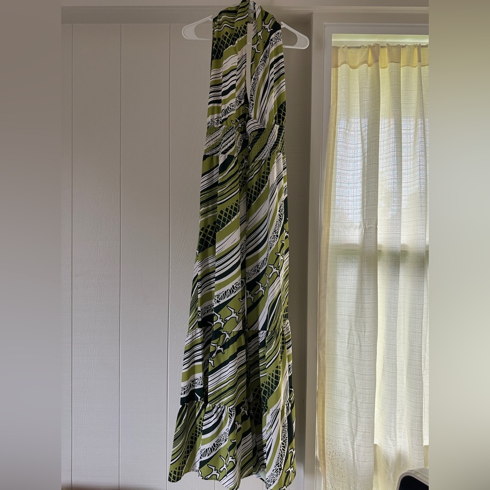 Missing Polynesia backless jumpsuit